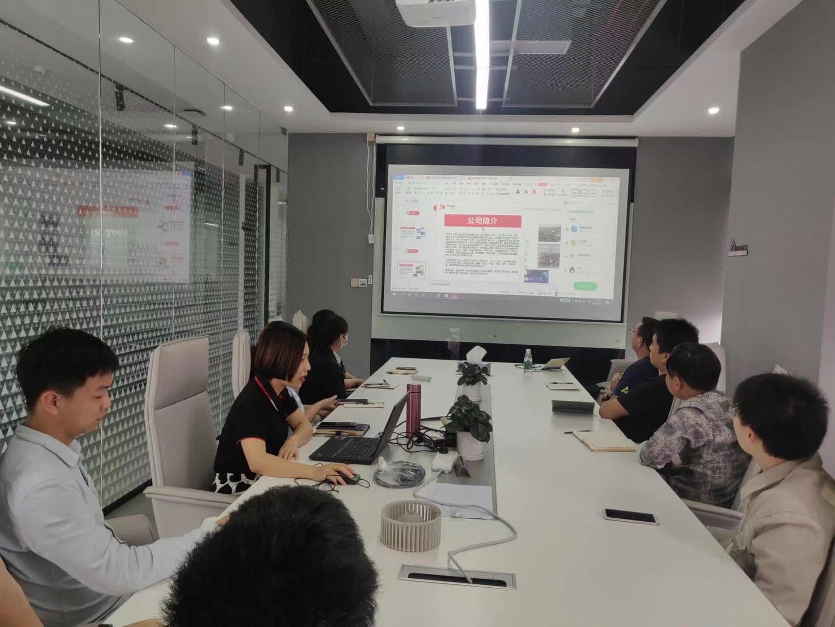 凝“新”聚力，逐夢前行｜深圳金石三維四月新員工入職培訓圓滿結束